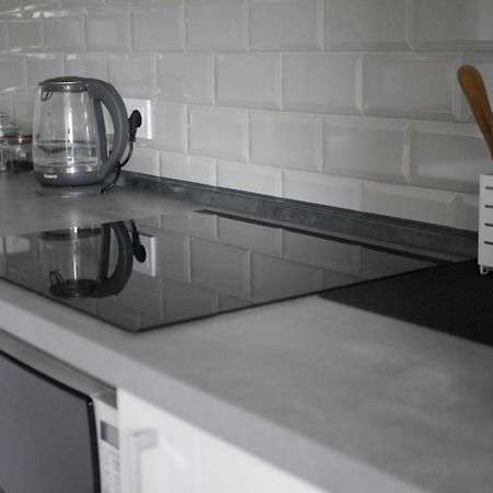 Prestige Apartments Ривне Екстериор снимка