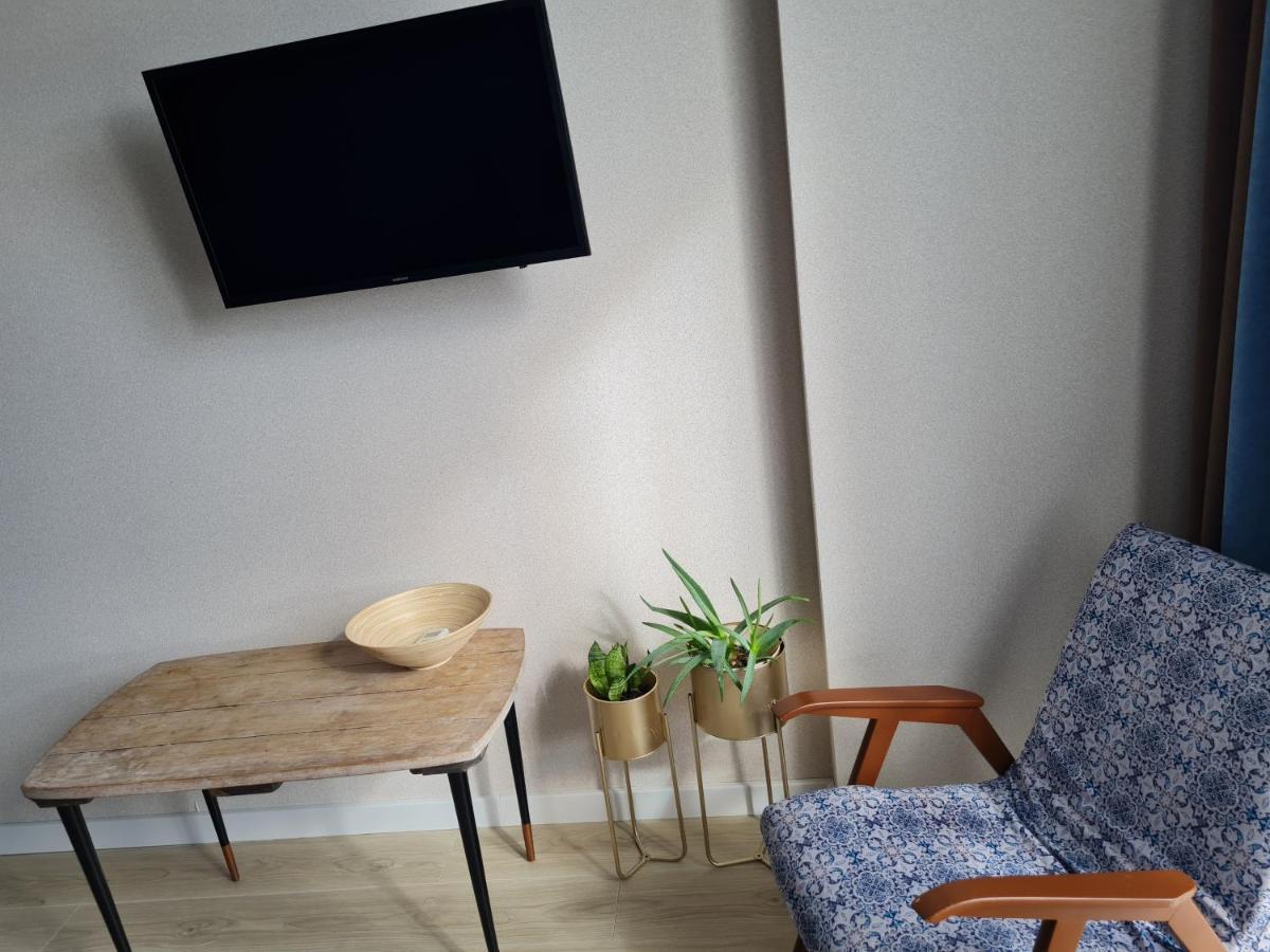 Prestige Apartments Ривне Екстериор снимка